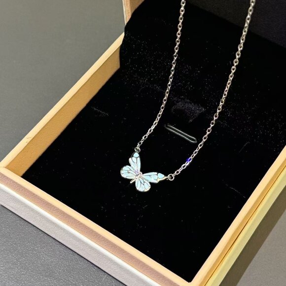 Silver Diamond Necklace – Fine Silver with Brilliant Detail - Picture 2 of 10